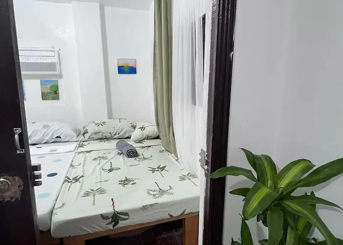 Apartment Entire Moons 2, Taguig, Near Bgc, Full Kitchen & Balcony